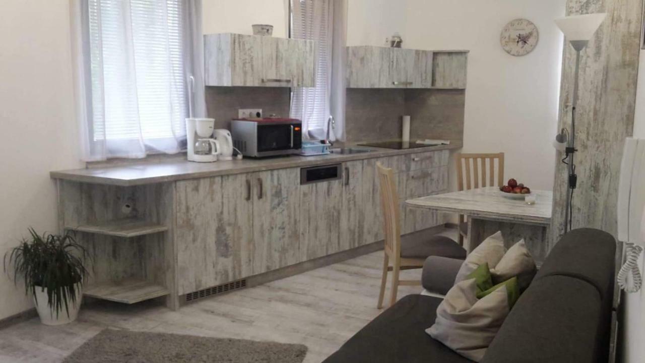 Apartman Sofia Apartment Balatonfüred Екстериор снимка